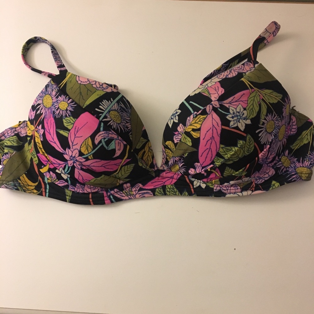 Victoria’s Secret Bikini Top